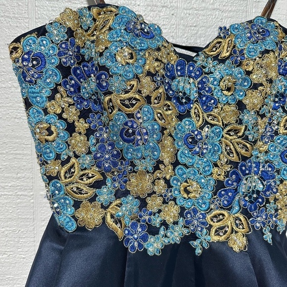 Camille La Vie embellished strapless bodice a line formal mini dress size 12 - Picture 3 of 10